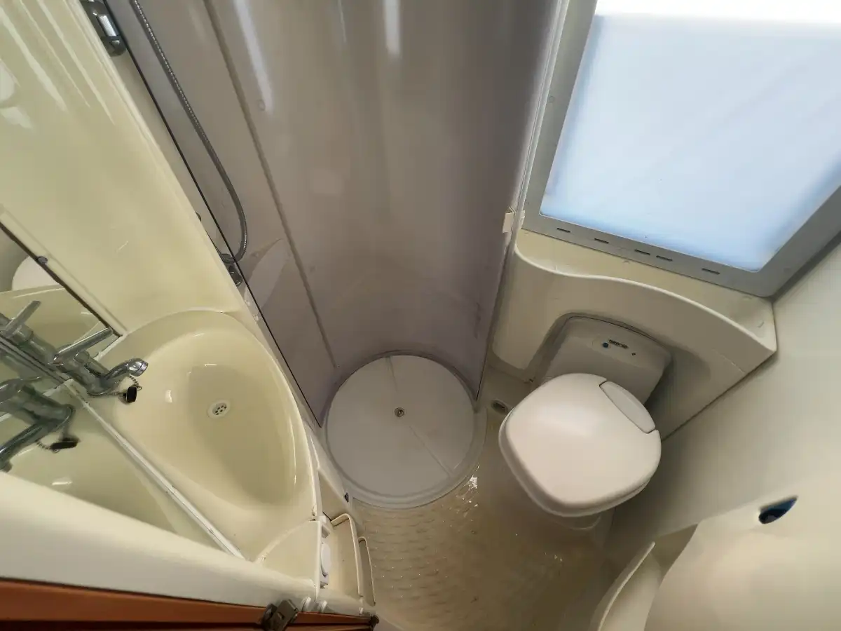 KNAUS Sun Traveller 705 LG - Ansicht 16